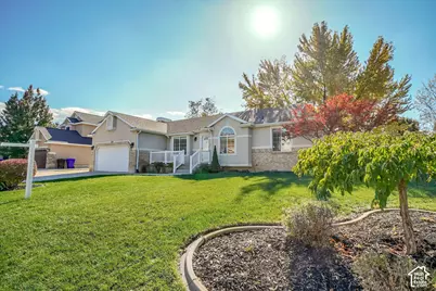129 W 1550 N, Bountiful, UT 84010 - Photo 2