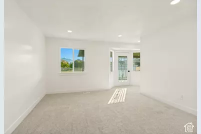 5568 S 3925 W, Roy, UT 84067 - Photo 18
