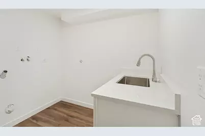 5568 S 3925 W, Roy, UT 84067 - Photo 30