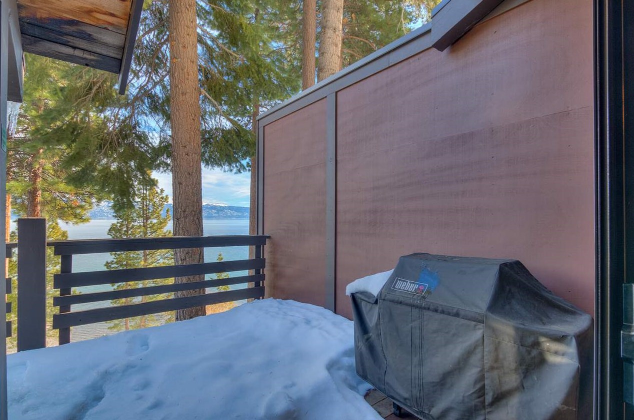 3600 Lake Blvd, Alpine Meadows CA  exterior