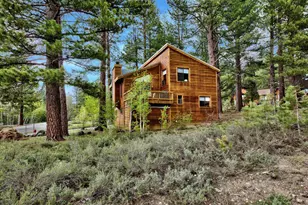 253 Basque, Truckee, CA 96161 - Photo 2