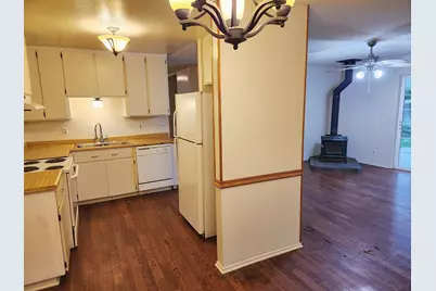 304 Patterson Avenue, Loyalton, CA 96118 - Photo 6