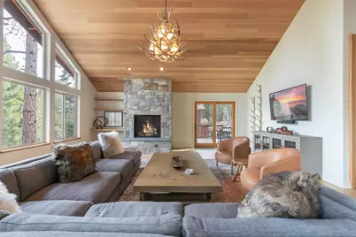 237 Basque #2, Truckee, CA 96161 - Photo 2