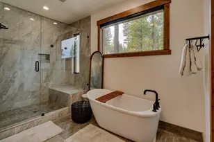 9234 Heartwood Dr, Truckee, CA 96161 - Photo 22