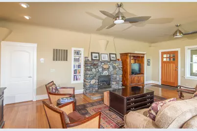 42369 Horr Road, Fall River Mills, CA 96028 - Photo 10