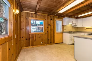 13464 Moraine Rd, Truckee, CA 96161 - Photo 16