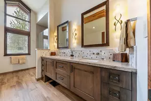 11454 Henness Rd, Truckee, CA 96161 - Photo 18