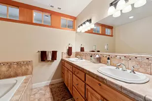 11711 Hope Ct, Truckee, CA 96161 - Photo 24