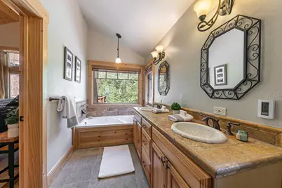 11133 Parkland Drive, Truckee, CA 96161 - Photo 16