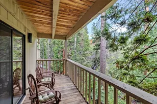 1001 Commonwealth Dr, Kings Beach, CA 96143 - Photo 8