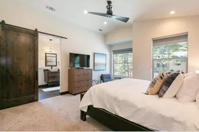 783 Michael Court #Share B, South Lake Tahoe, CA 96150 - Photo 16