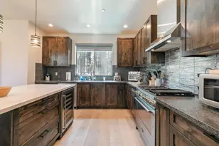 783 Michael Ct, South Lake Tahoe, CA 96150 - Photo 12