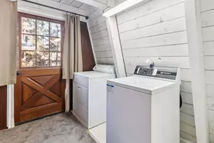 11849 Deerfield Dr, Truckee, CA 96161 - Photo 10