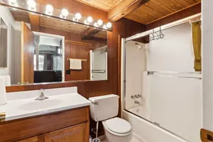 11849 Deerfield Dr, Truckee, CA 96161 - Photo 12