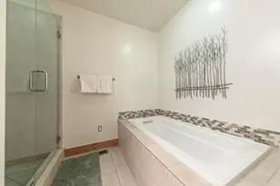 10136 Sagebrush Ct, Truckee, CA 96161 - Photo 14