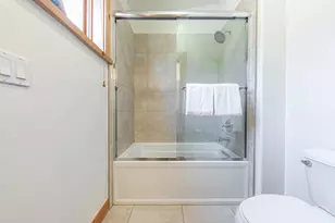 10136 Sagebrush Ct, Truckee, CA 96161 - Photo 18