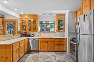 547 Elm St, Homewood, CA 96142 - Photo 6