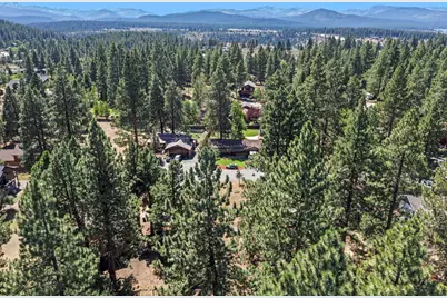 10583 Laburnham Circle, Truckee, CA 96161 - Photo 4
