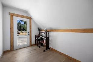 15031 Glenshire Dr, Truckee, CA 96161 - Photo 22