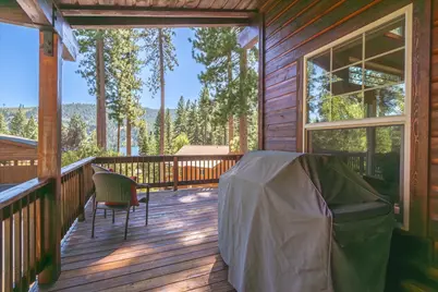 10134 Michaels Way, Truckee, CA 96161 - Photo 12