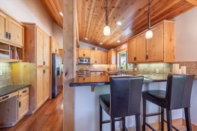 10134 Michaels Way, Truckee, CA 96161 - Photo 8