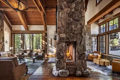 8186 Valhalla Drive, Truckee, CA 96161 - Photo 6