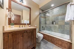 7201 Larkspur Ln, Truckee, CA 96161 - Photo 20