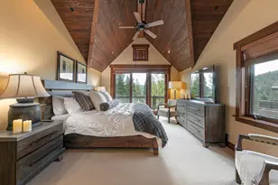 7201 Larkspur Ln, Truckee, CA 96161 - Photo 10