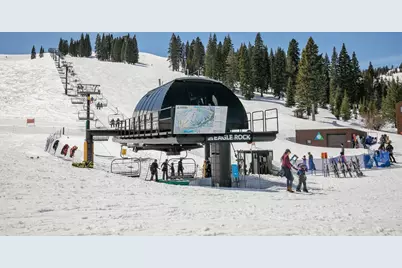 13854 Northwoods Boulevard, Truckee, CA 96161 - Photo 18