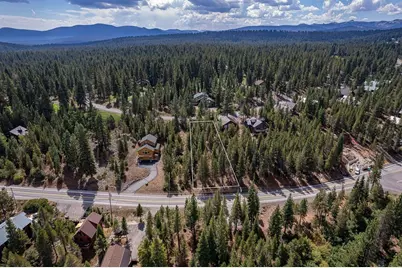 13854 Northwoods Boulevard, Truckee, CA 96161 - Photo 2