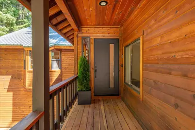 12474 Lakeview Court, Truckee, CA 96161 - Photo 2