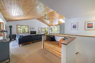 12474 Lakeview Ct, Truckee, CA 96161 - Photo 4