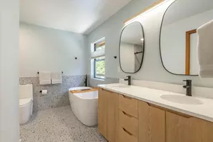 12474 Lakeview Ct, Truckee, CA 96161 - Photo 12