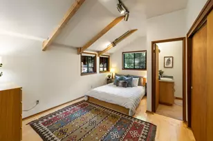 10928 Barnes Dr, Truckee, CA 96161 - Photo 12