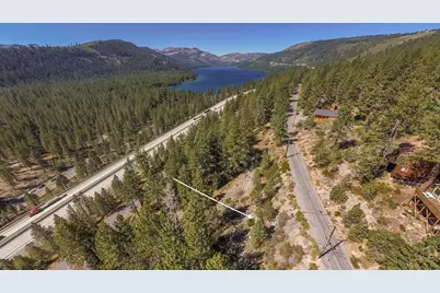 12605 E Sierra Drive, Truckee, CA 96161 - Photo 2