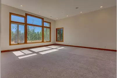 11939 Dove Terrace, Truckee, CA 96161 - Photo 10