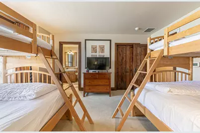 5001 Northstar Drive #302, Truckee, CA 96161 - Photo 22