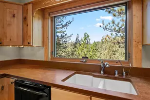 52 Cedar Rdg Rd, Portola, CA 96122 - Photo 10