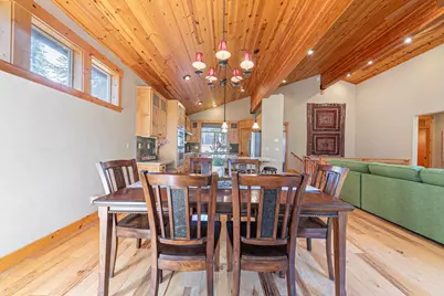 11707 Skislope Way, Truckee, CA 96161 - Photo 6