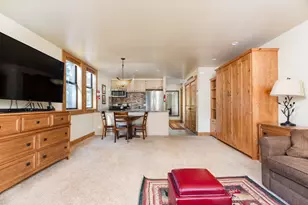 3151 Aspen Grove, Truckee, CA 96161 - Photo 2