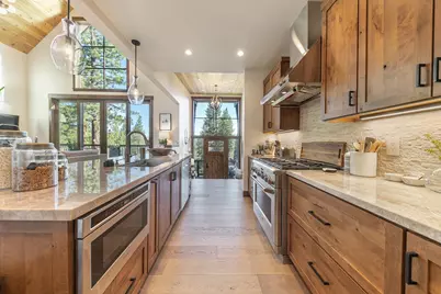 11585 China Camp Road, Truckee, CA 96161 - Photo 6