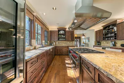 8250 Lahontan Drive, Truckee, CA 96161 - Photo 14