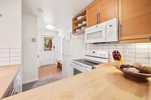 8272 Palisade Rd, Soda Springs, CA 95728 - Photo 10