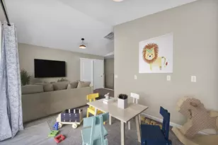 604 Pine St, Loyalton, CA 96118 - Photo 2