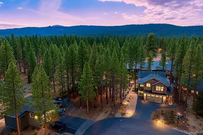 10703 Winchester Court, Truckee, CA 89161 - Photo 16