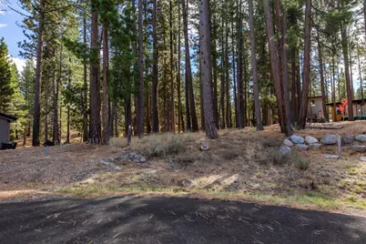 10703 Winchester Court, Truckee, CA 89161 - Photo 20