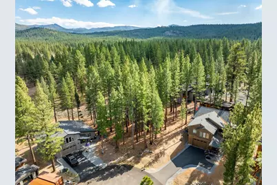 10703 Winchester Court, Truckee, CA 89161 - Photo 12