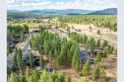 10703 Winchester Court, Truckee, CA 89161 - Photo 14