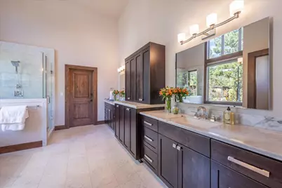 11102 Meek Court, Truckee, CA 96161 - Photo 14