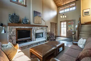 12498 Villa Ct, Truckee, CA 96161 - Photo 6